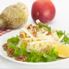 Surówka z selera jak z restauracji: Odkryj sekrety idealnego smaku!