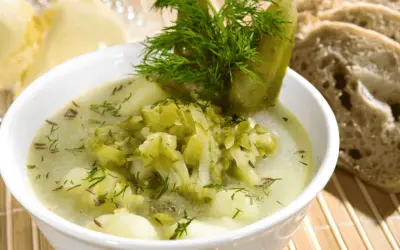 Mrożenie zupy ogórkowej: Jak zrobić to dobrze? Poradnik