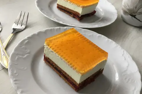 Mascarpone i galaretka: 15 minut do deseru bez pieczenia!