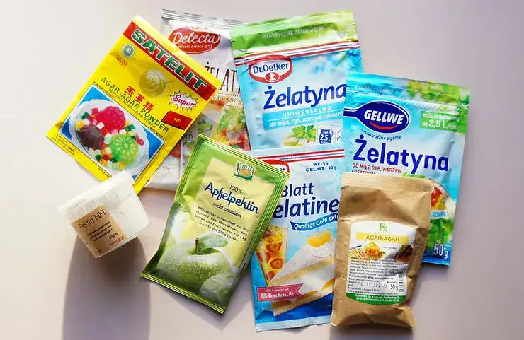 żelatyna w proszku i w listkach porównanie
